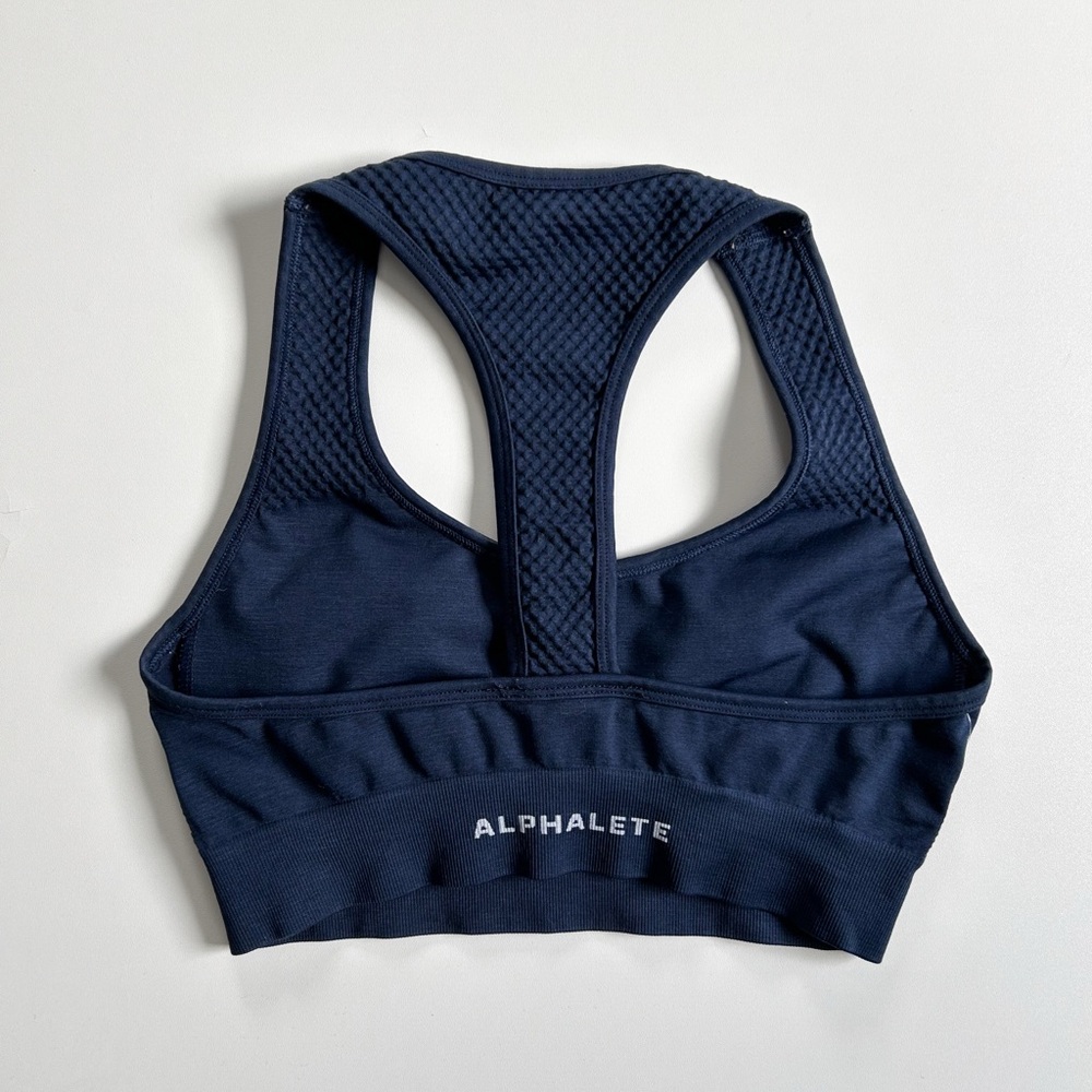 Alphalete sports bra